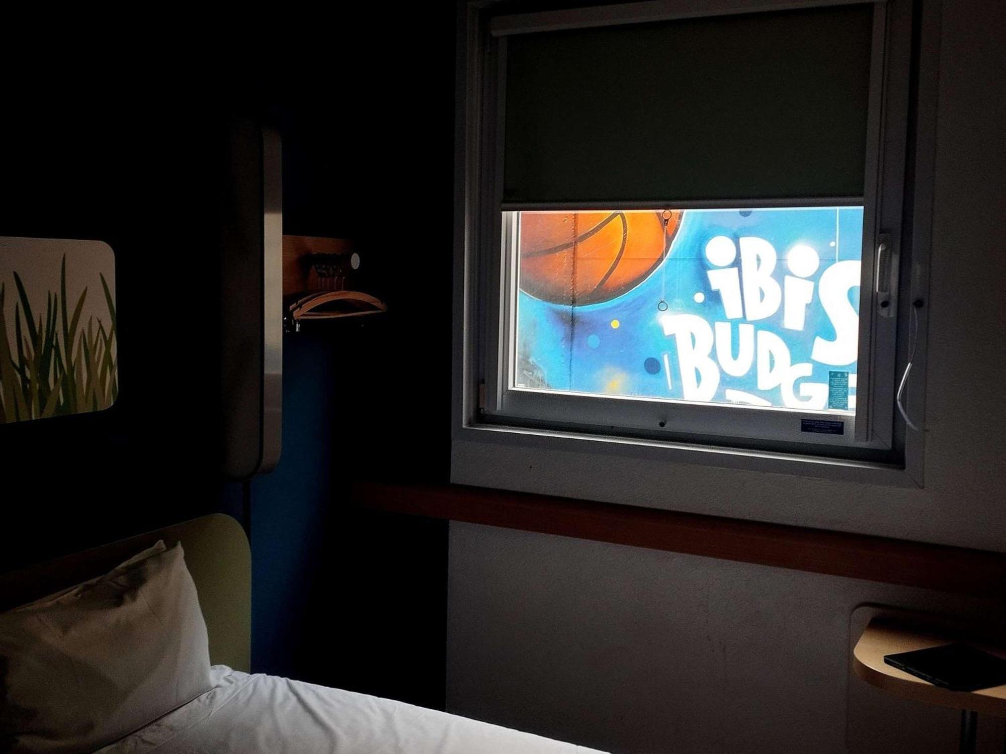 ไอบิส บัดเจ็ต อลิกันเต Hotel อาลิกันเต ภายนอก รูปภาพ